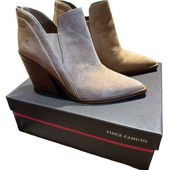 Vince Camuto Gradina Women’s Size 9 Tortilla Suede Pointed Toe Booties Zip Back - Picture 1 of 10